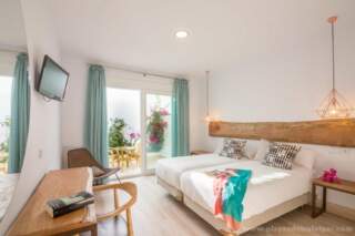 Hostal Fortuna, vistas al mar y al pinar