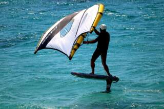 Clases de wingfoil cerca de Los Caños de Meca